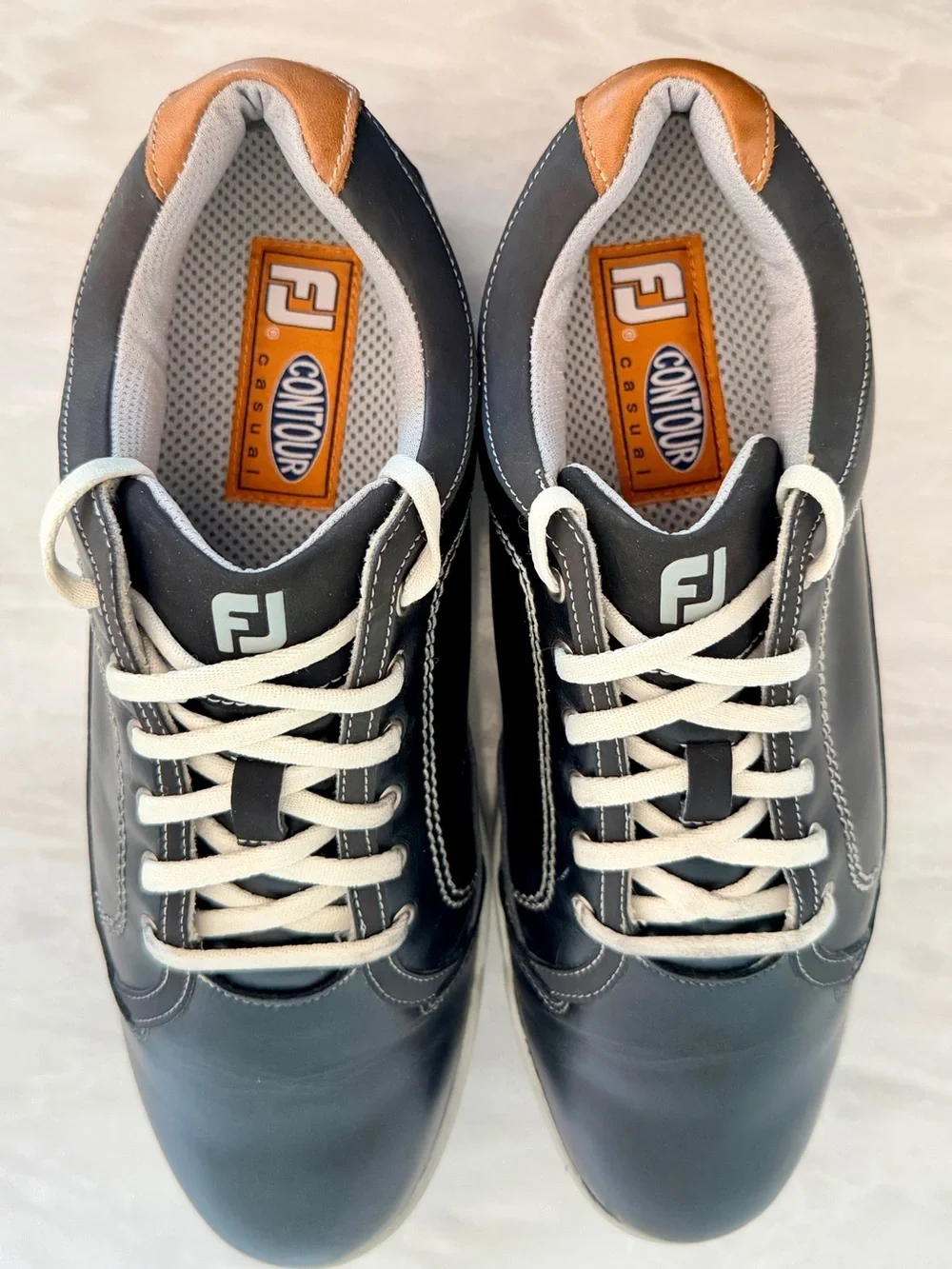 FootJoy Contour Casual Golf Shoes Men’s 10M Black Leather Spikeless 54244